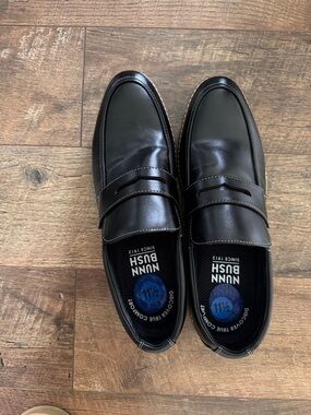 Nunn Bush Black Leather Penny Strap Slip-On Loafers